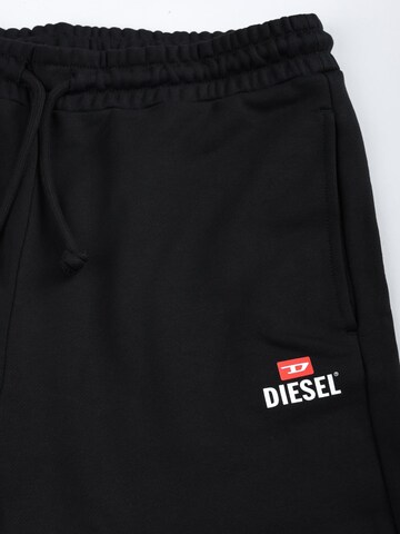 Tapered Pantaloni sport 'P-TARY NEW D' de la DIESEL pe negru