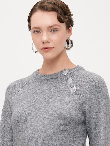 Only Tall - Jersey 'ONLLAUREN' en gris