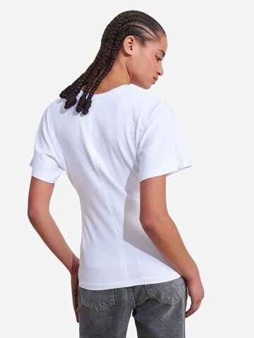 Maglietta 'T-Shirts' di Dilvin in bianco