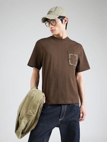 T-Shirt UNITED COLORS OF BENETTON en marron : devant