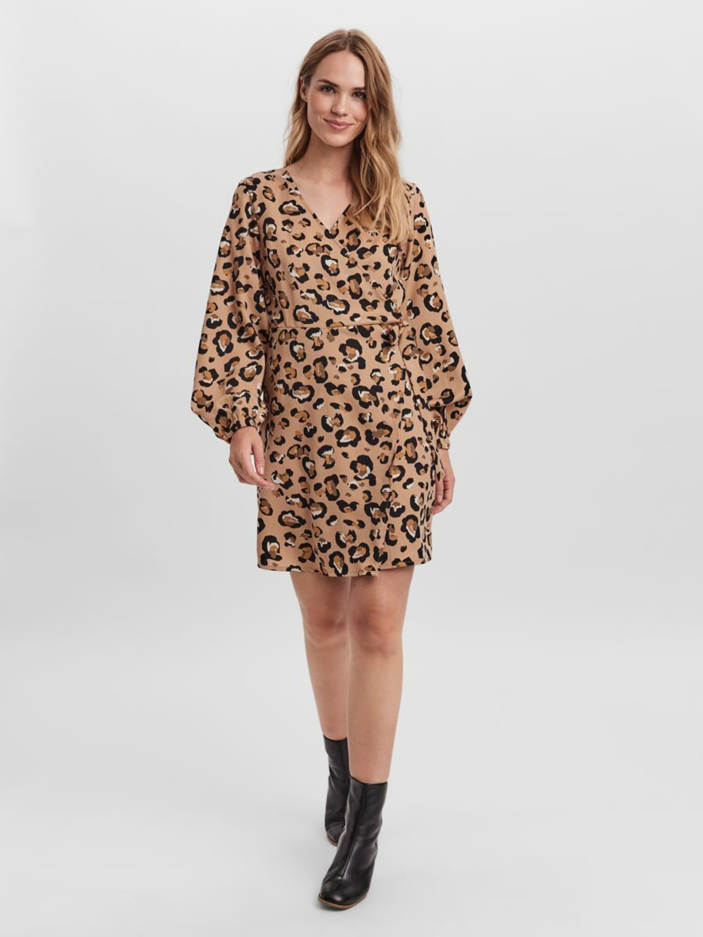 Frauen Kleider VERO MODA Kleid in Braun - EO39631 Frauen Kleider VERO MODA Kleid in Braun - EO39631