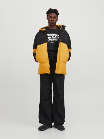 Giacca invernale 'JJEForce' di JACK & JONES in giallo