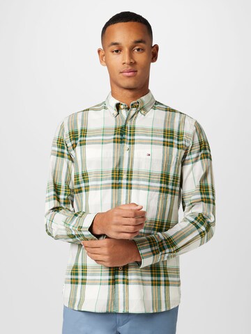 Regular fit Camicia di TOMMY HILFIGER in verde: frontale