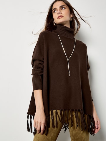 Pull-over ' ' Apricot en marron : devant