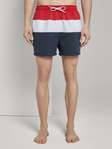 Shorts de bain 'Tanjo' TOM TAILOR en mélange de couleurs