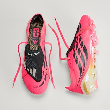 ADIDAS PERFORMANCE - Zapatillas de fútbol 'Predator Elite' en rosa