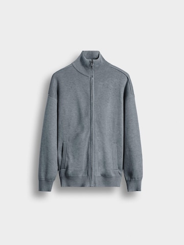Burocs Strickjacke in Grau: Vorderseite