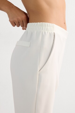 INTIMISSIMI Slim fit Pants in White