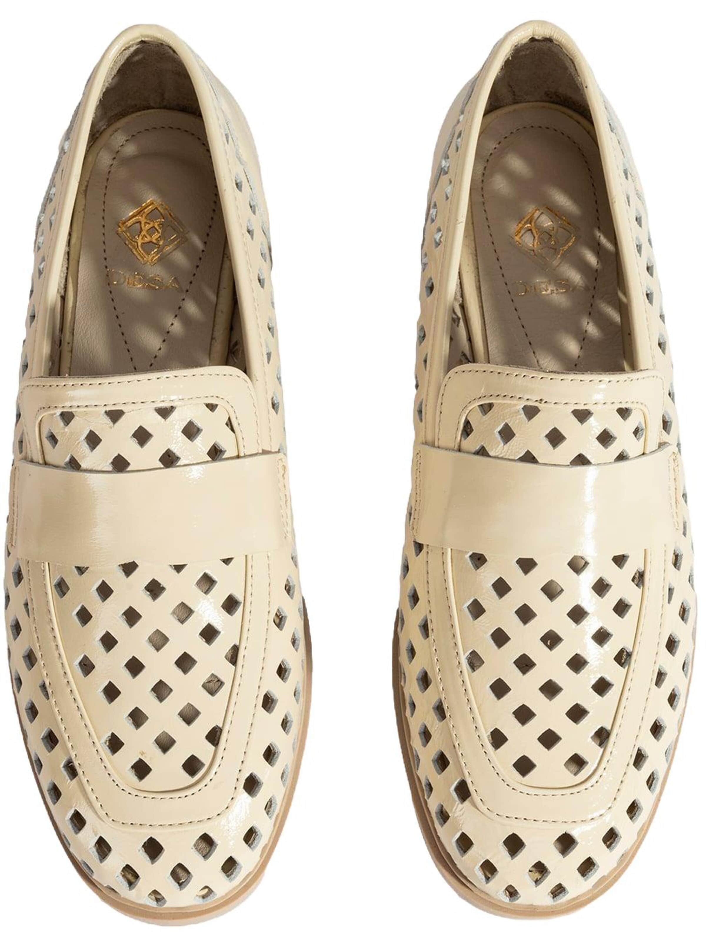 Desa - Zapatillas en beige