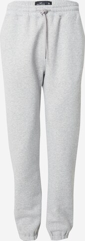 HOLLISTER Trousers in Grey: front