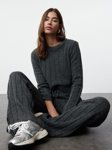 Trendyol Leisure suit in Grey