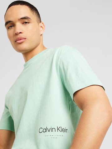 Calvin Klein Majica 'OFF PLACEMENT' | zelena barva