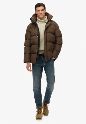 Superdry Tussenjas in Bruin