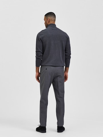 SELECTED HOMME Regular Hose in Grau