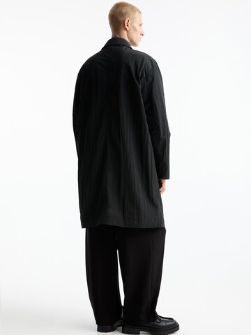 Cappotto di mezza stagione di Pull&Bear in nero