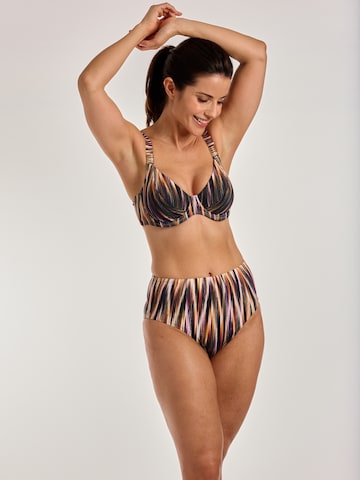 T-shirt Bikini 'Bronze Glow' di SUNFLAIR in marrone