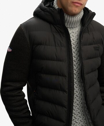 Veste mi-saison Superdry en noir