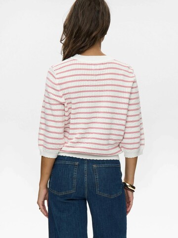 Pullover di NÜMPH in bianco