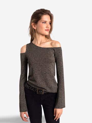 THE-ARE Top in Black: front