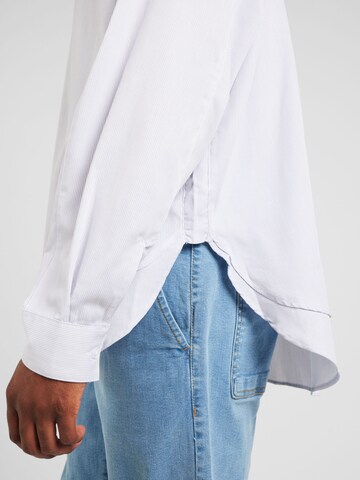 TOPMAN Классический крой Рубашка в Лиловый