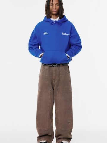 Pull&Bear Sweatshirt 'STWD CIRCA ART' in Blau: Vorderseite