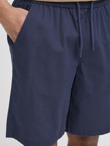 regular Pantaloni chino 'BHBay' di BLEND in blu