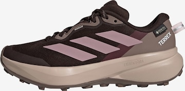 ADIDAS TERREX Běžecká obuv 'Tracefinder Plus GORE-TEX®' – hnědá: přední strana