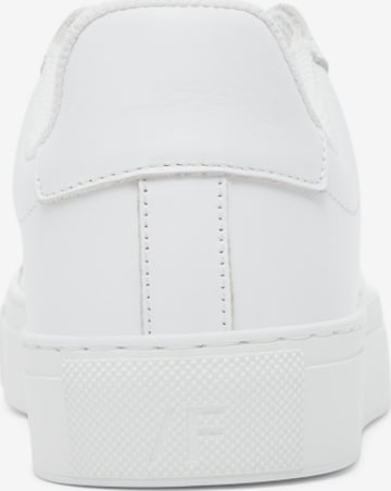 SELECTED FEMME - Zapatillas deportivas bajas 'Eva' en blanco