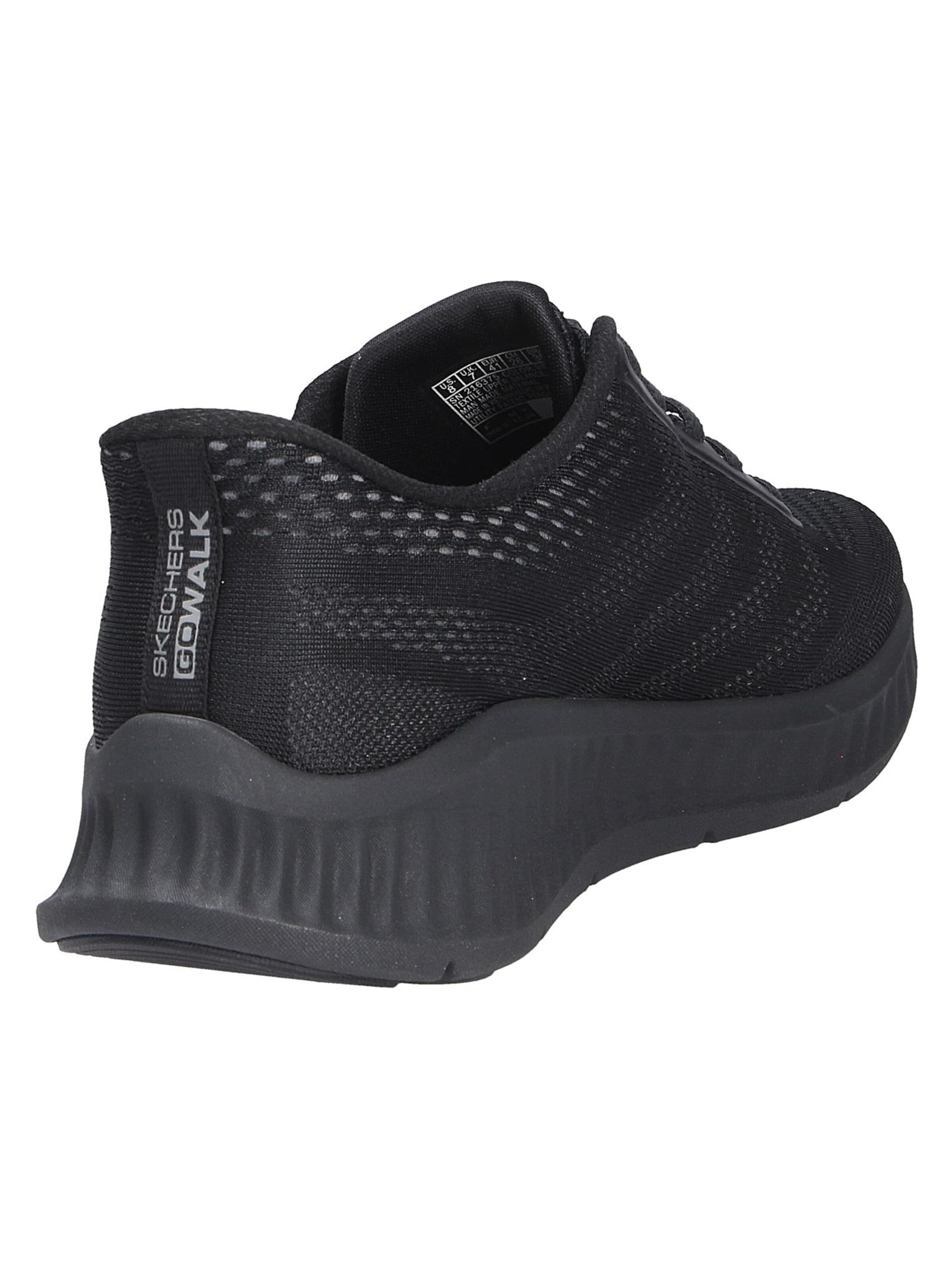 SKECHERS Домашни пантофи в черно