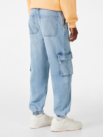 Tapered Jeans de la Bershka pe albastru