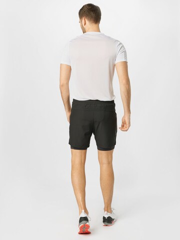 Superdry Regular Sportshorts in Schwarz