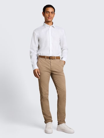 Coupe regular Chemise business TOM TAILOR en blanc