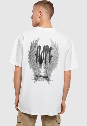 Merchcode Shirt 'Hope Wings' in Wit: voorkant