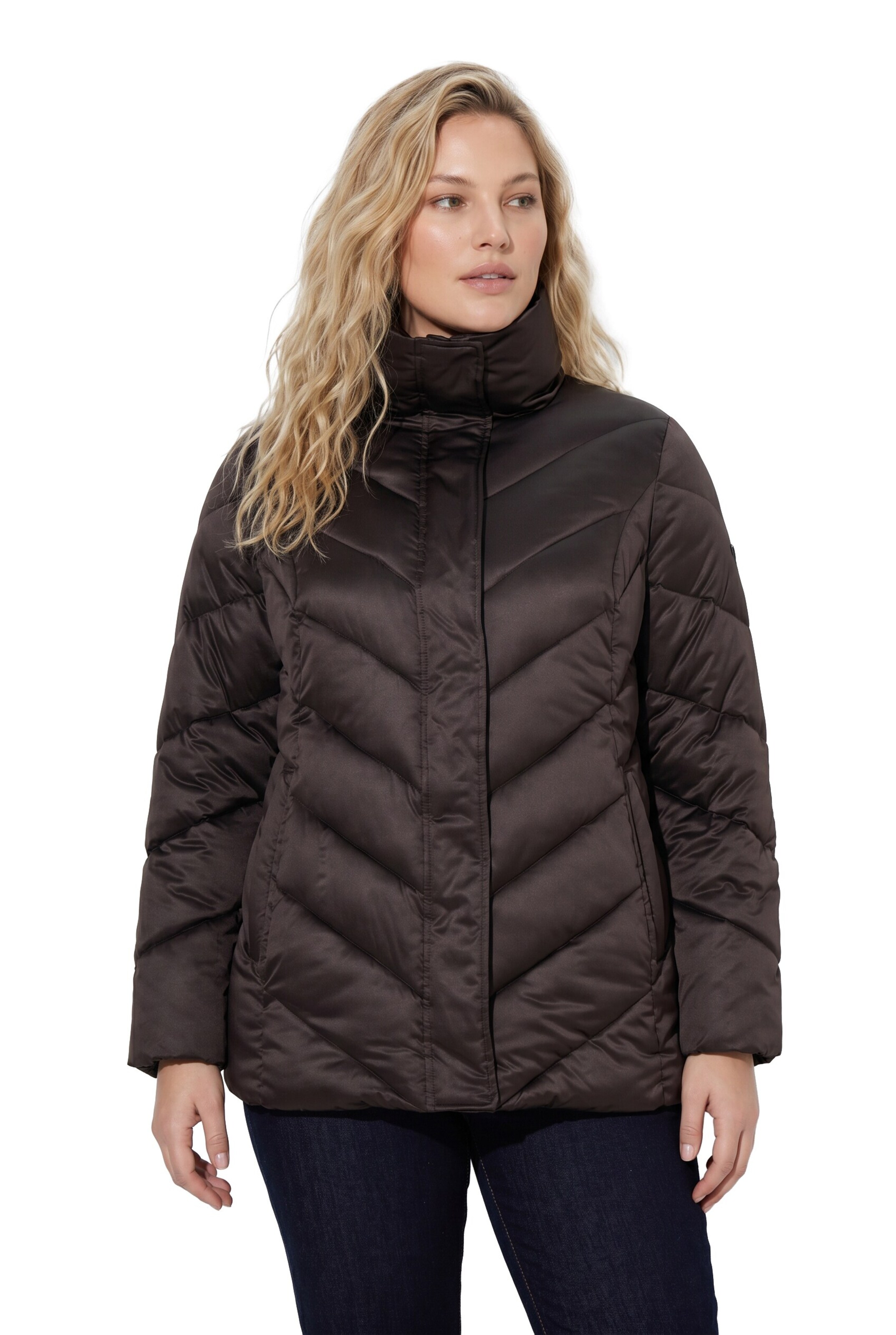Ulla Popken Jacke in Braun: Vorderseite
