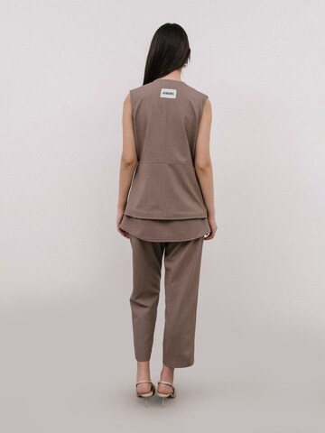 4TAILORS Mellény - bézs