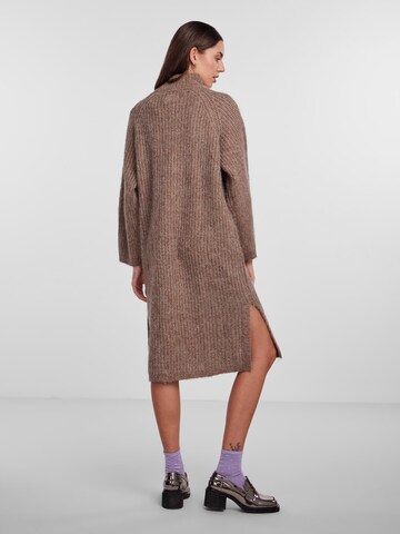 PIECES Knit dress 'Nell' in Brown