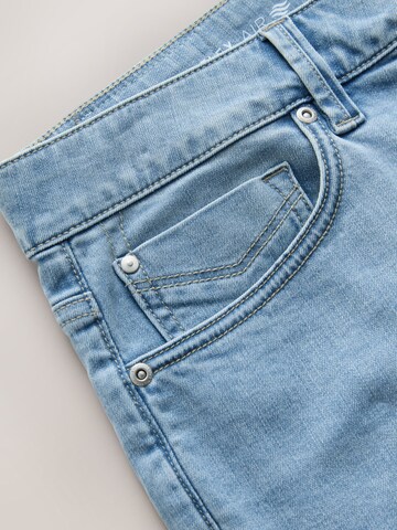 Next Slimfit Shorts 'Motion Flex' in Blau