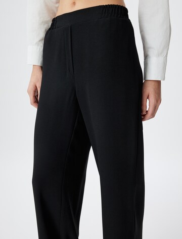 Koton Regular Broek in Zwart
