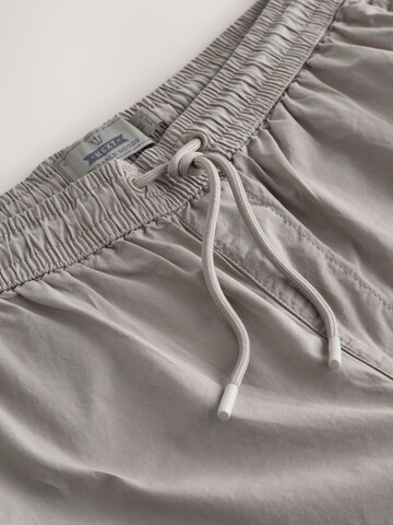 Next Regular Byxa i grå