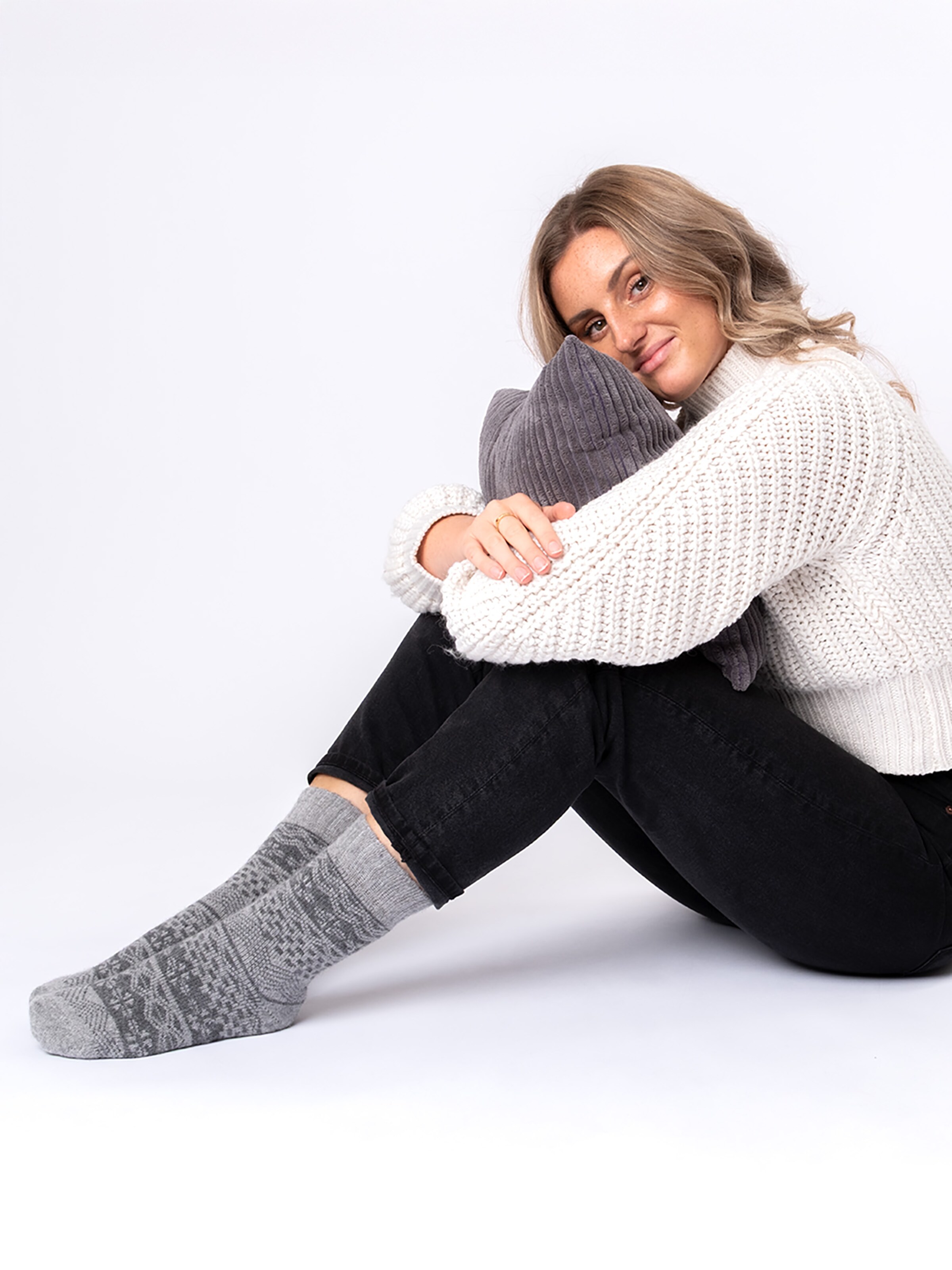 Occulto Socks 'Merino Wollsocken Lumi' in Grey