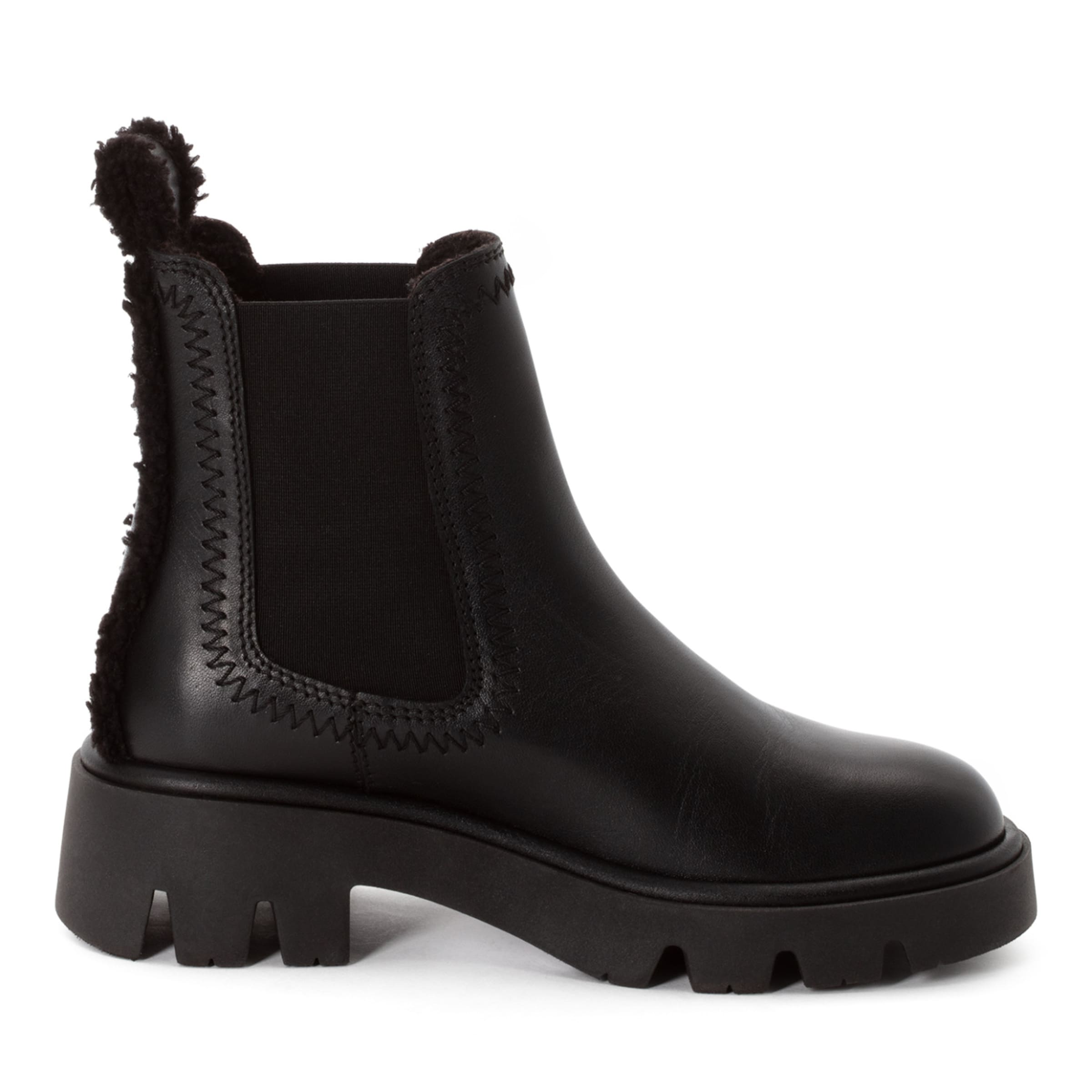 Tamaris Chelsea boots in Black