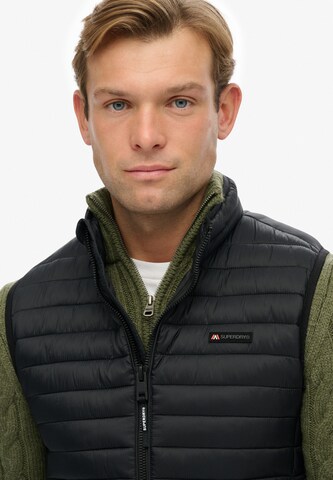 Superdry Bodywarmer 'Fuji Lite' in Zwart