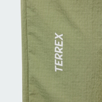ADIDAS TERREX - Tapered Pantalón de montaña 'Xploric' en verde