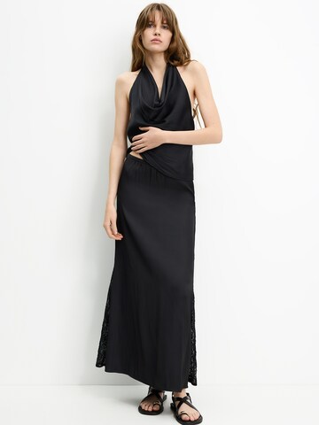 Pull&Bear Skirt in Black: front