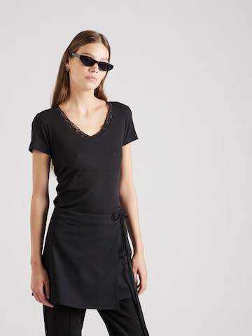 Sublevel Shirt in Black: front