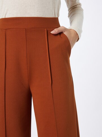 Wide leg Pantaloni di TOM TAILOR DENIM in rosso