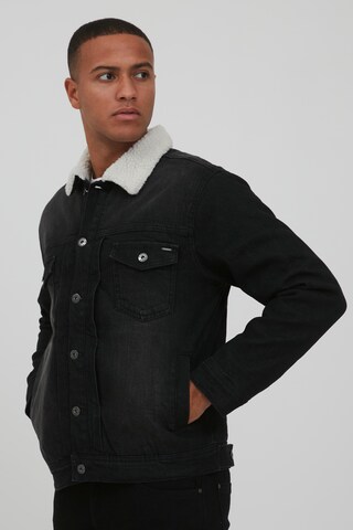 INDICODE JEANS - Chaqueta de entretiempo 'Betlic' en negro: frente