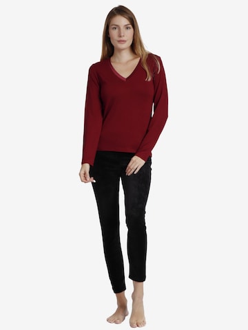 admas - Top 'ADMAS Camiseta Manga Larga Pico Raso para Mujer' en rojo: frente
