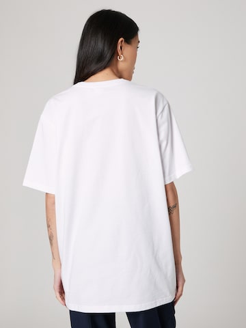 ABOUT YOU x Alvaro Soler قميص 'Leif' بلون أبيض