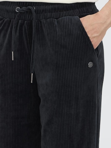 Oxmo Regular Broek ' OXEBBA WIDE LEG ' in Zwart